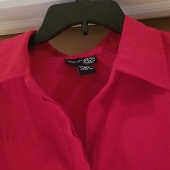 Lane Bryant red button shirt, sz 14/16, EUC - Picture 7 of 8